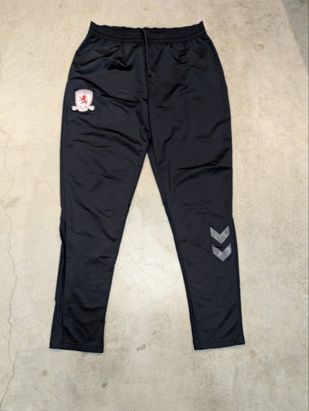 Hummel Middlesbrough Black Joggers Reflective Chevron Mens M Soccer Football